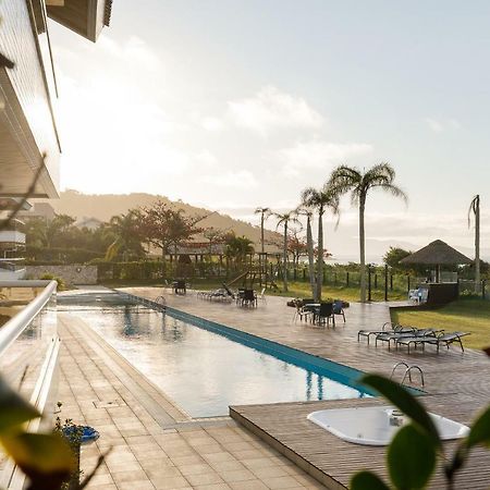 Apartamento com 4 suítes pé na areia Florianópolis Exterior foto