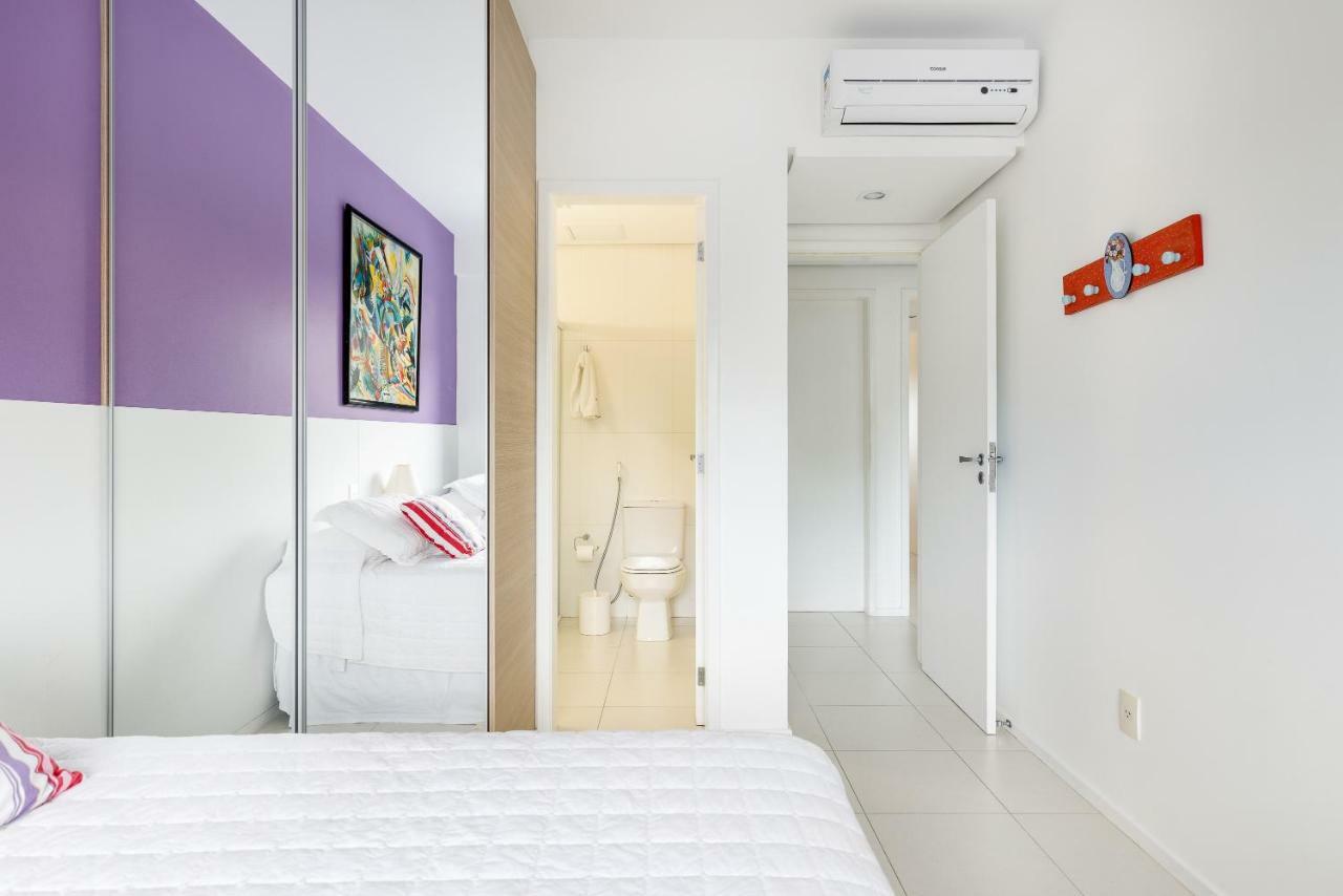 Apartamento com 4 suítes pé na areia Florianópolis Exterior foto