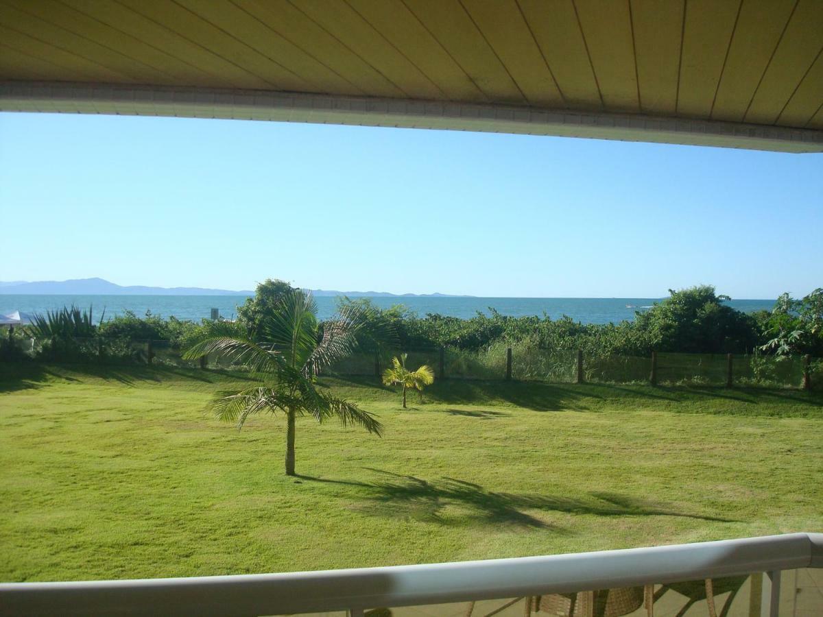 Apartamento com 4 suítes pé na areia Florianópolis Exterior foto